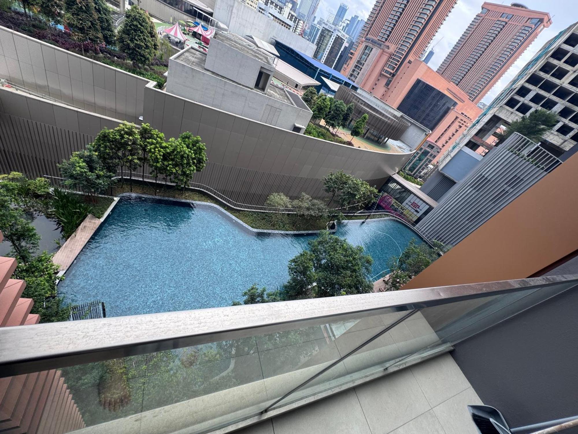 Infinity Pool Suite Bukit Bintang Lalaport Bbcc Kuala Lumpur Exteriér fotografie